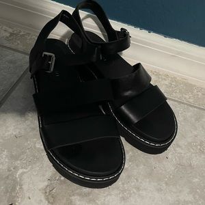 Madden Girl Black sandals size: 7